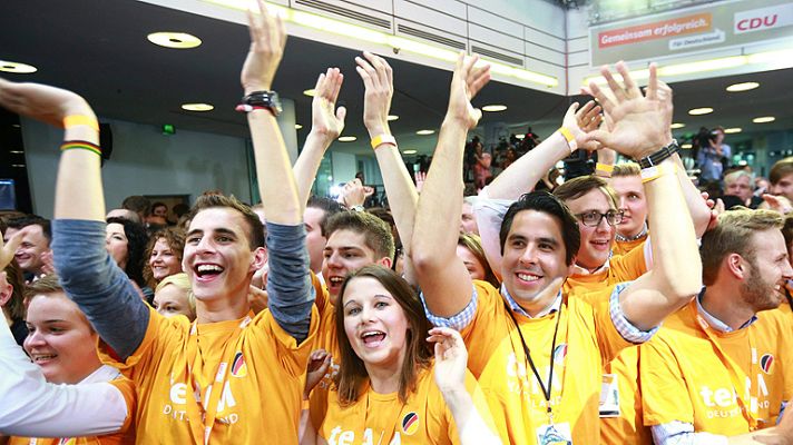 Informativo 24h - Merkel gana las elecciones pero pierde a sus socios liberales, según los sondeos