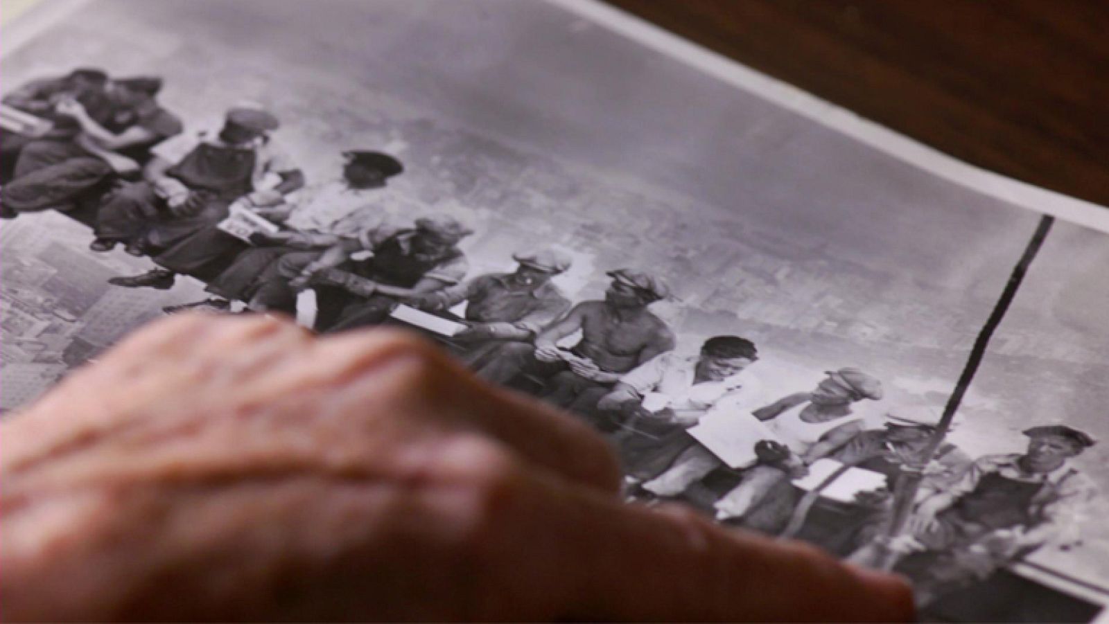 Documentos TV - Los hombres de la viga - Avance - Documentos TV | Ver