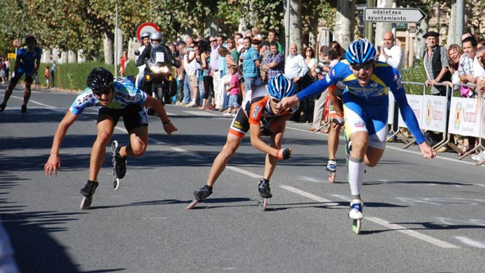 Patinaje de velocidad. Maratón INternancional, Pamplona-Puente la Reina.