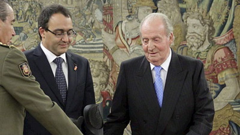 El rey mantiene su agenda hasta el mismo día de su operación