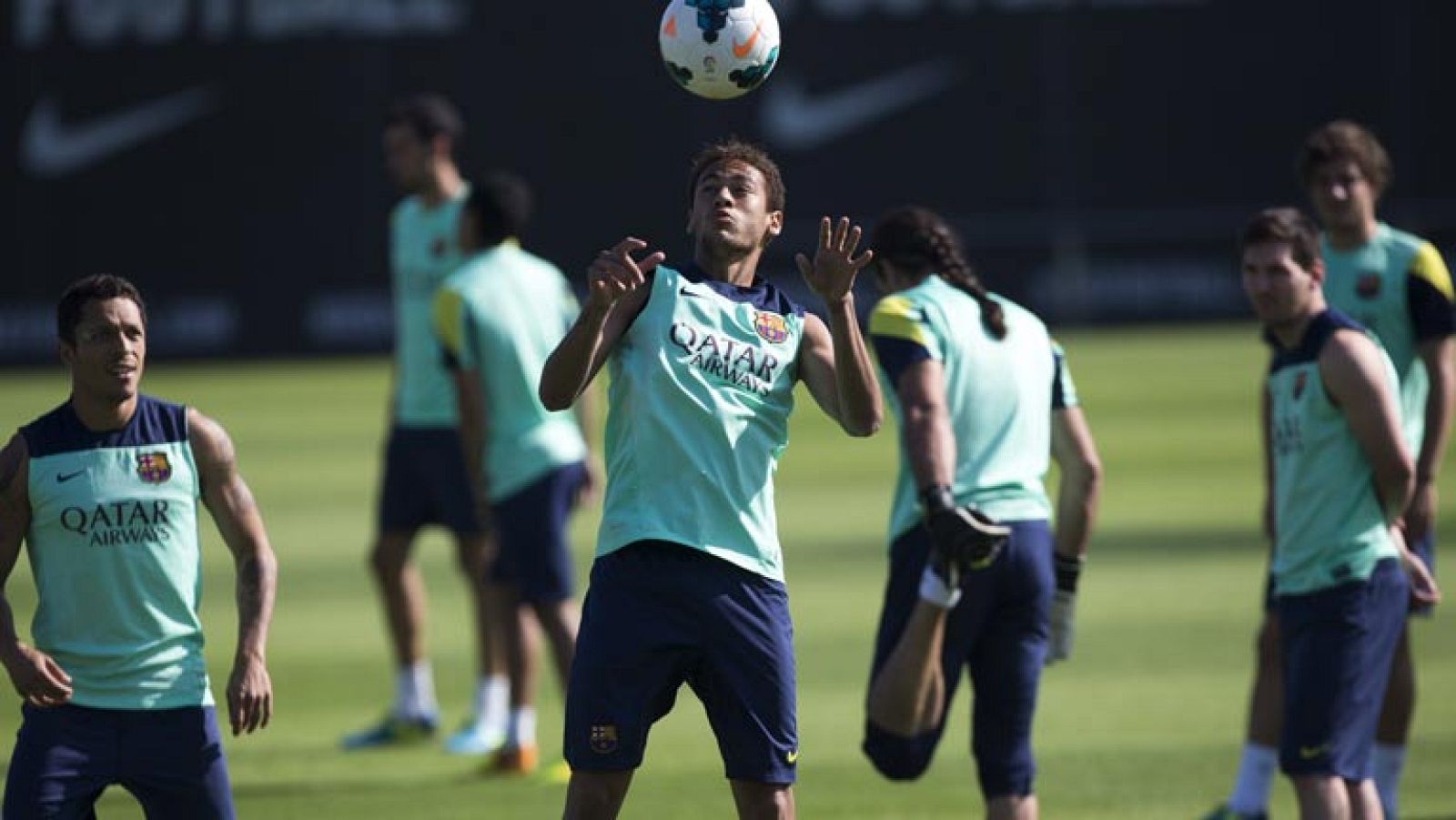 El Barça busca la sexta victoria seguida ante la Real | Ver