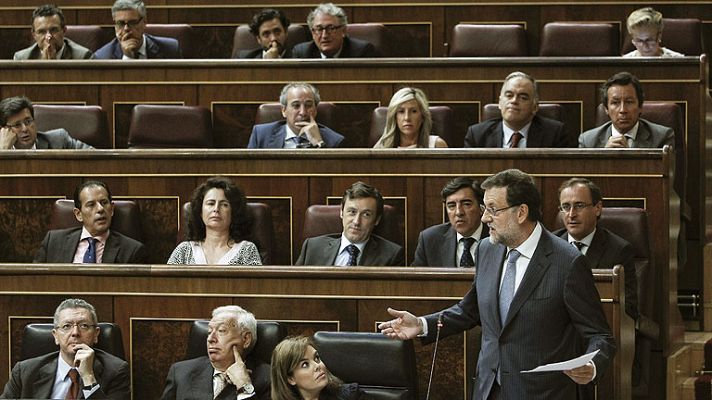 Informativo 24h - Rajoy defiende que España "ha salido de la recesión" aunque "no de la crisis"