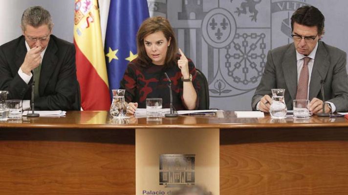 Telediario 1 - El Gobierno aprueba los presupuestos y la reforma de las pensiones