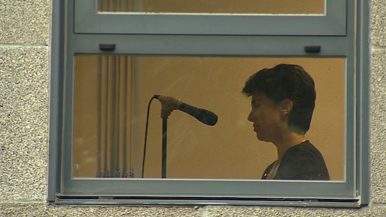 La madre de Asunta declara en los juzgados de Santiago de Compostela - Informativo 24h | Ver