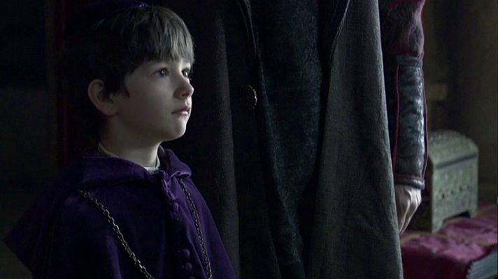 Isabel - ¿Obispo con siete años?