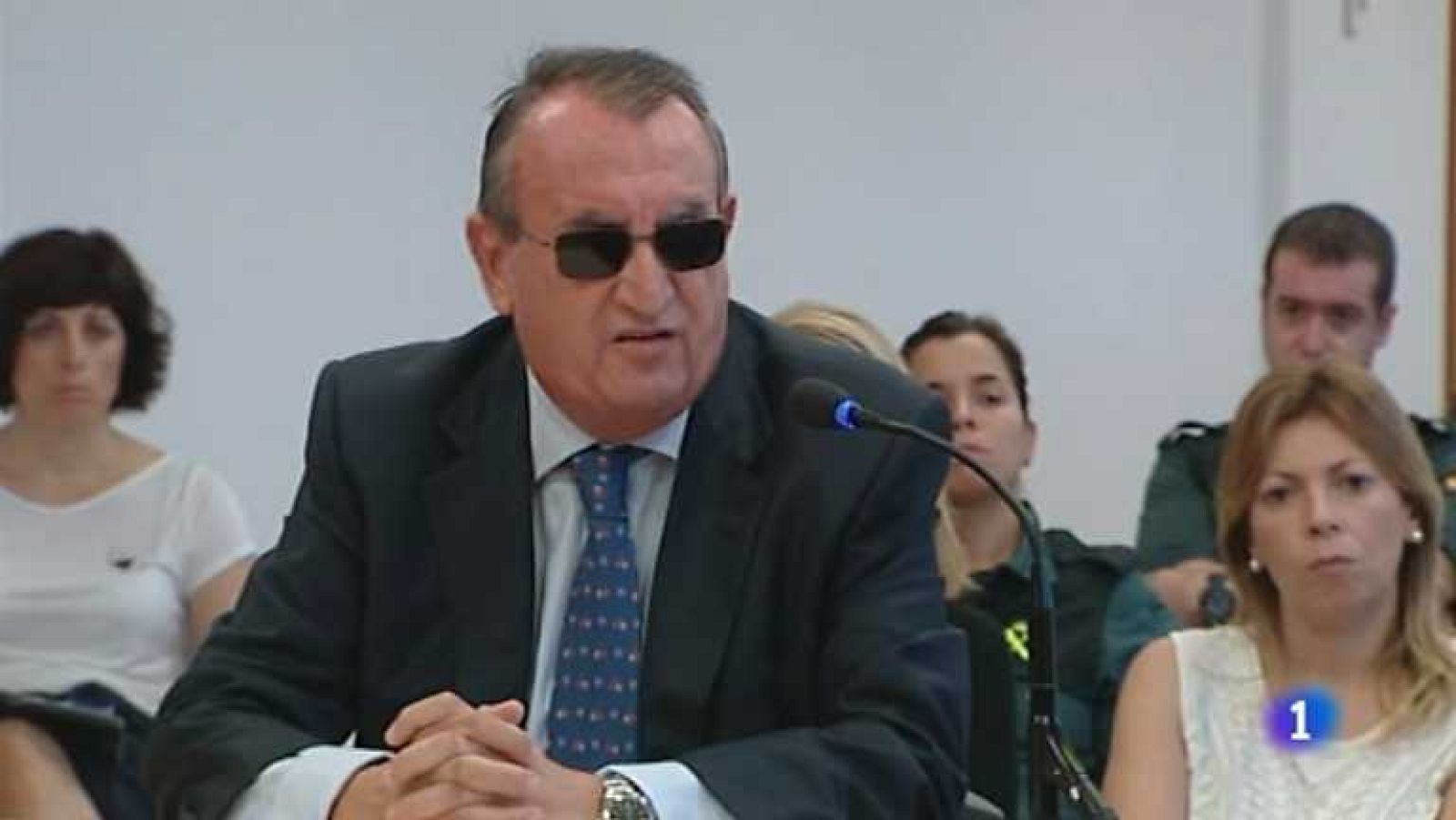 L'Informatiu - Comunitat Valenciana - 03/10/13 - Ver ahora