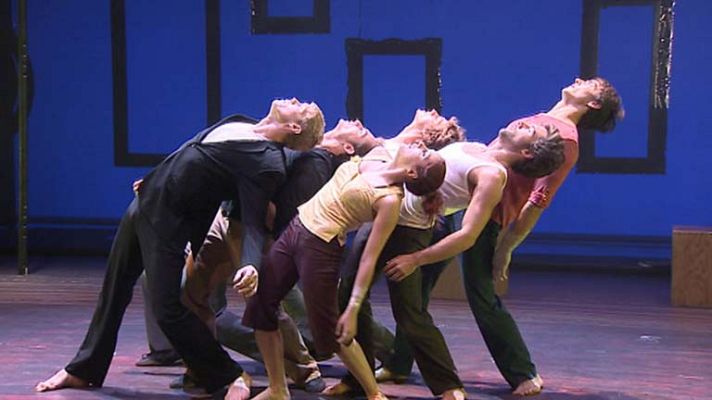 Telediario 1 - Actuación "Los 7 dedos de la mano"