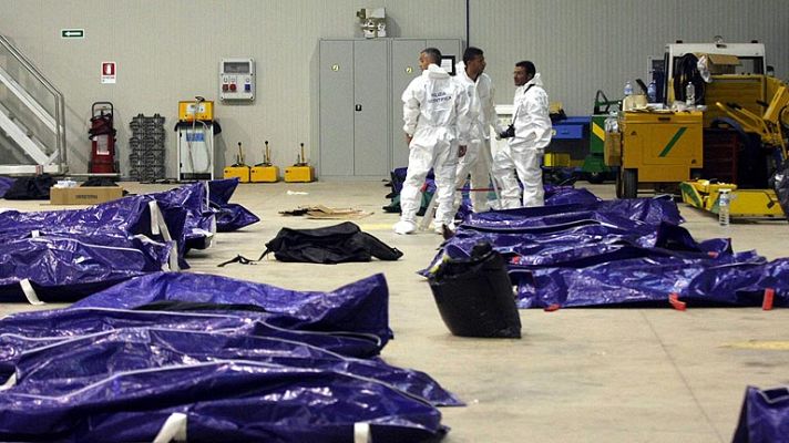 Telediario 1 - Tragedia inmigrantes en Lampedusa