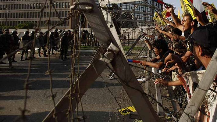 Telediario 1 - Protestas islamistas en Egipto