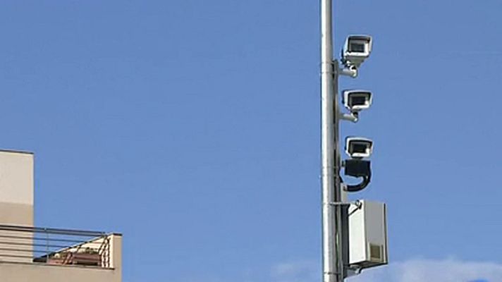 Telediario 1 - "Radares a comisión" en Barcelona