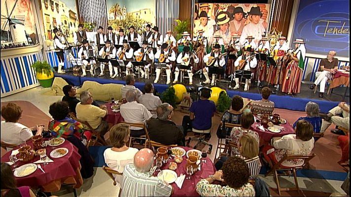 Tenderete - Tenderete - 05/10/13 Con la agrupación folclórica 'Tajaraste'.