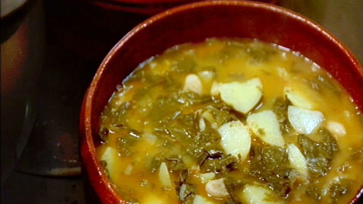 RTVE Cocina - Pote de berzas con butiello y chosc