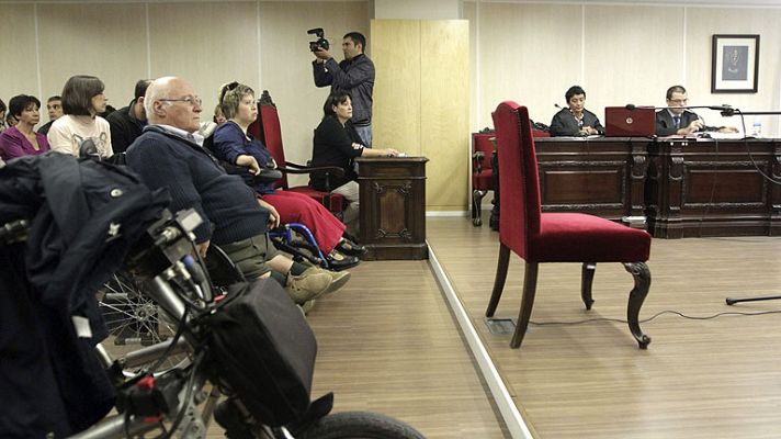 Informativo 24h - La farmacéutica que vendió la talidomida reconoce que no estaba indicada para embarazadas