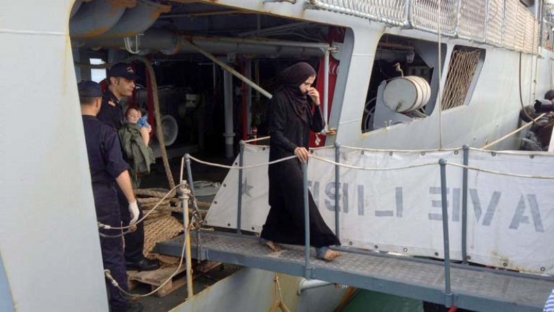 Italia refuerza por su cuenta la vigilancia en el Canal de Sicilia