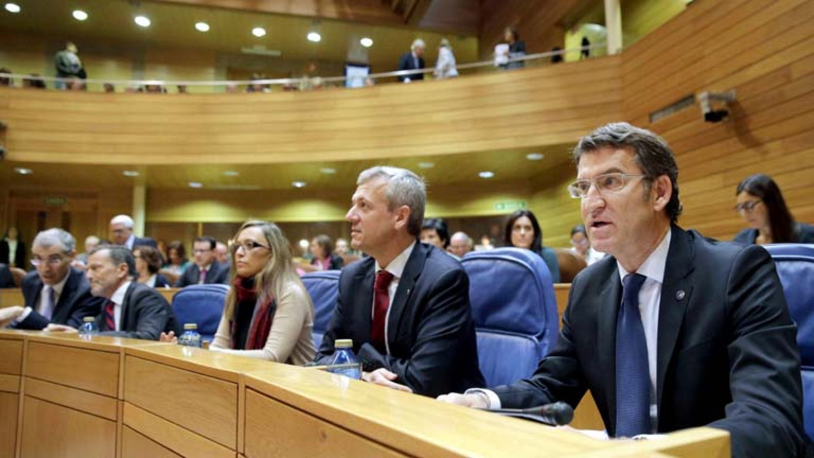 Núñez Feijóo anuncia una rebaja de medio punto en el tramo autonómico del IRPF, en Galicia