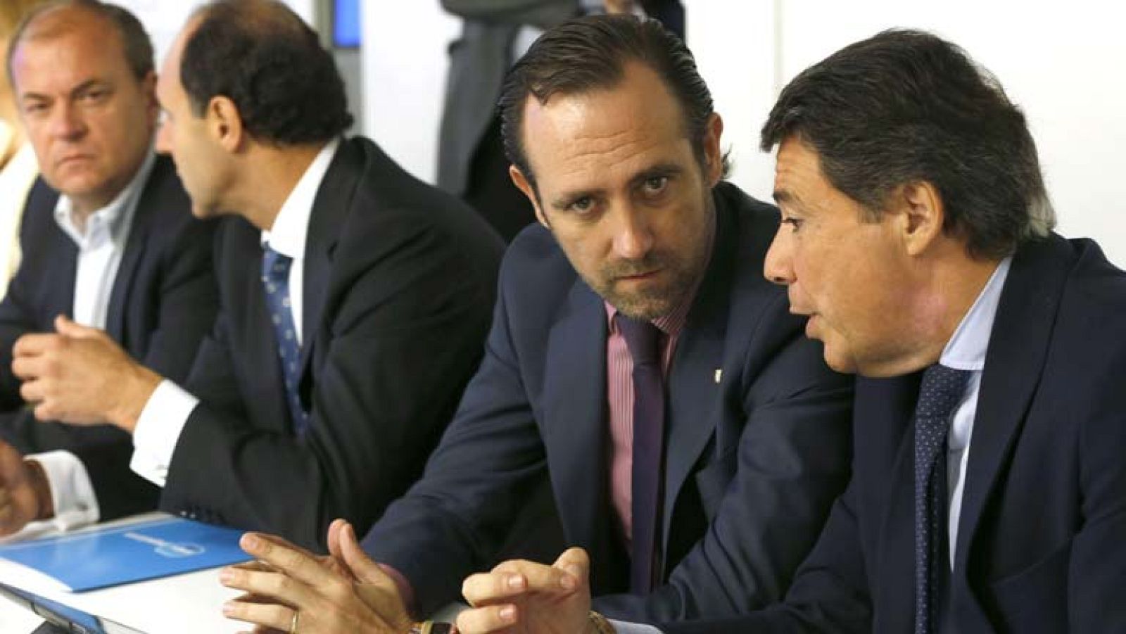 Ignacio González quiere que se publiquen cuantos más datos mejor para conocer, ha dicho, la situación real de cada uno