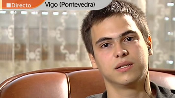 Entre todos - Toni recibe tres ofertas de trabajo