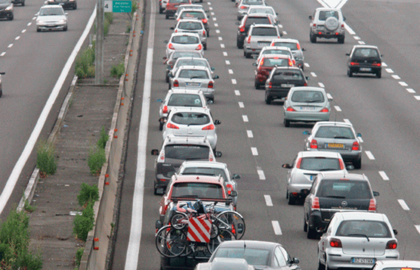 La DGT pone en marcha el operativo especial de verano | Ver