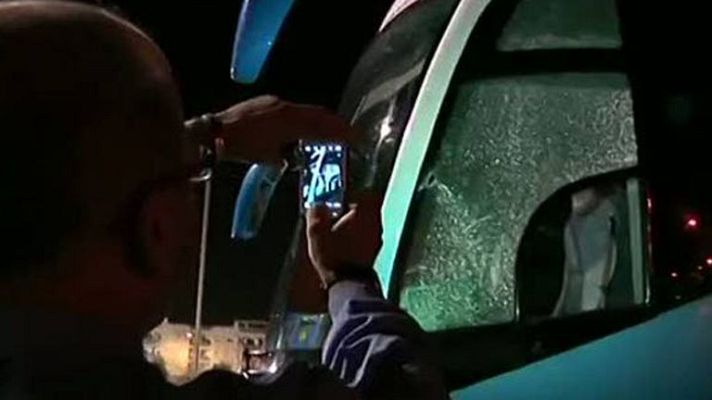 Telediario 1 - El Xerez-Lleida, suspendido por lanzamiento de objetos