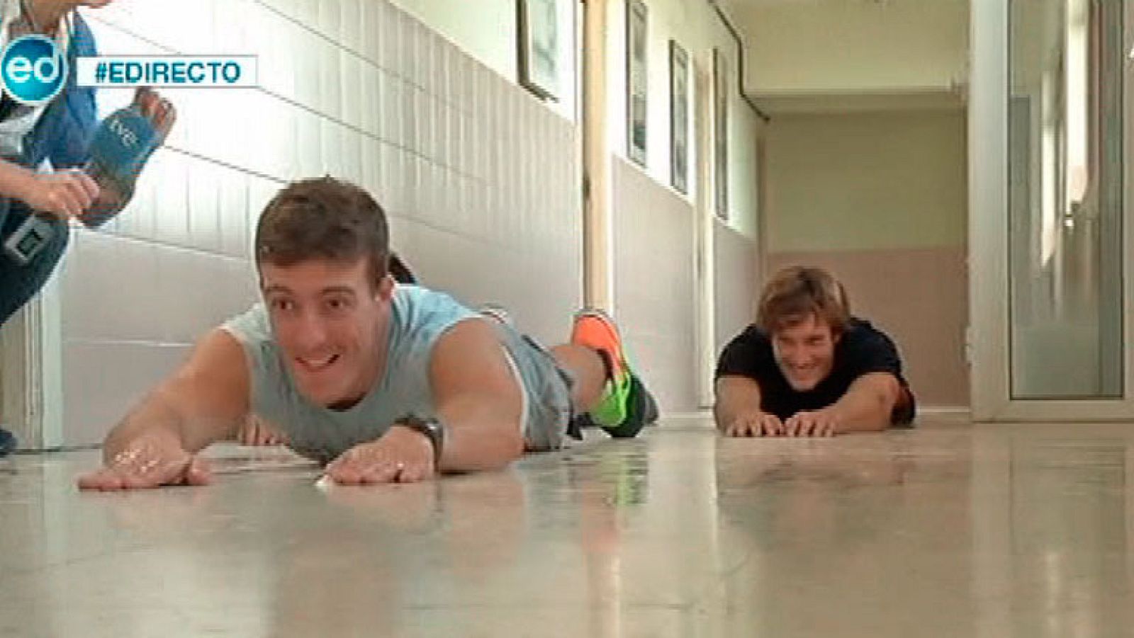 España Directo- Los bomberos de Ferrol, con el agua al cuello