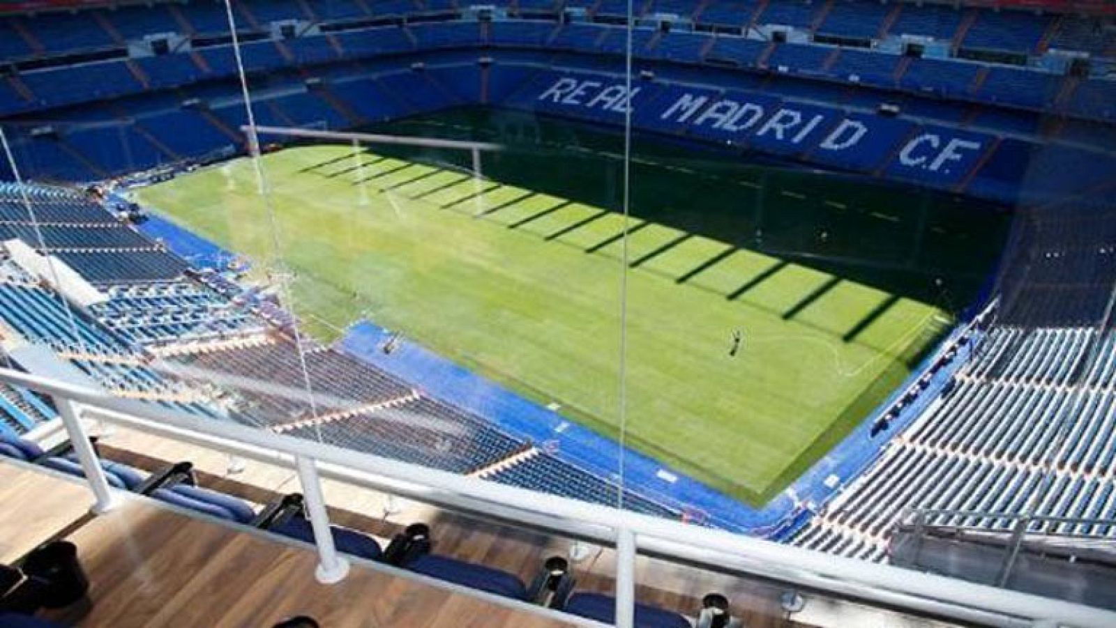 El Real Madrid tiene una deuda de 90,6 millones de euros, según ha confirmado la LFP, que considera que está comprobada "la solvencia económica" del club merengue.