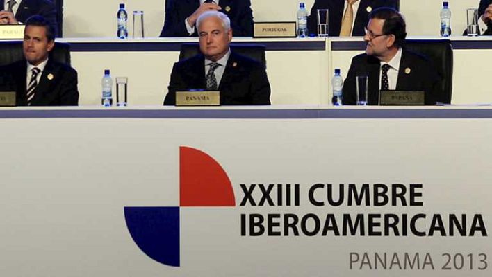 Telediario 1 - Telediario - 15 horas - 19/10/13