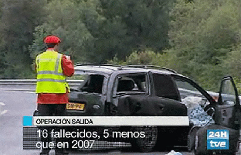 Fallecen 16 personas en la carretera este  fin de semana, cinco menos que el año pasado | Ver