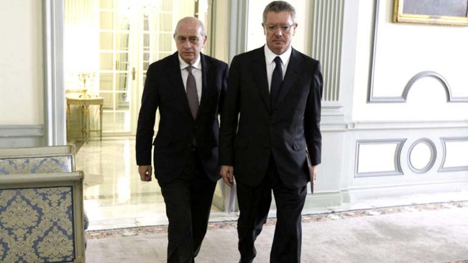 Los ministros de Justicia e Interior dicen que es un día de duelo para las víctimas del terrorismo