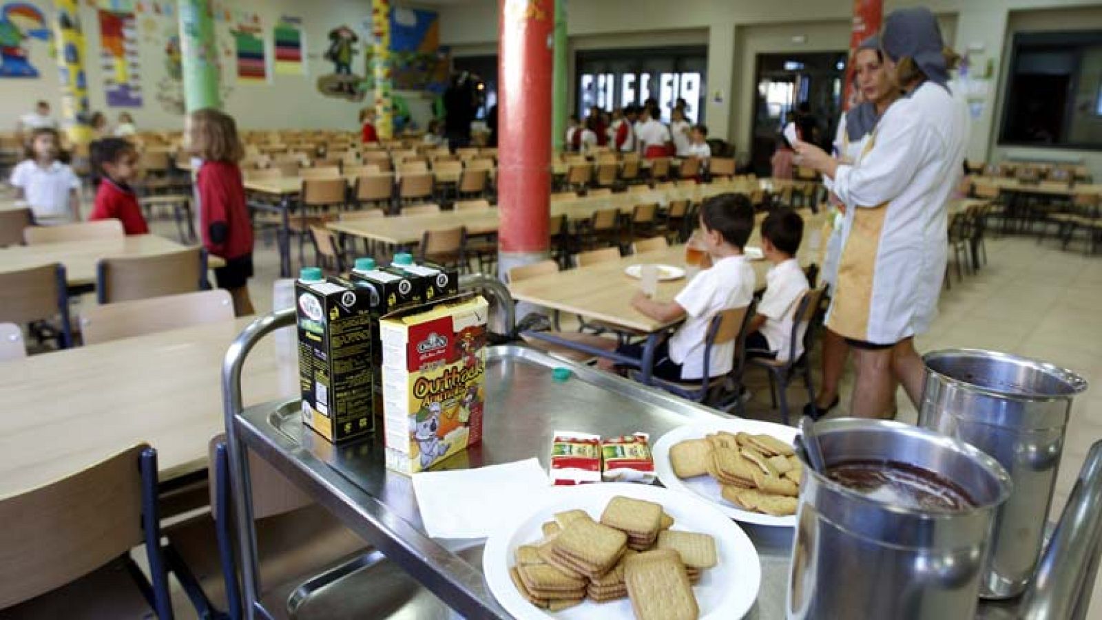 Los consejos comarcales catalanes avisan de que no hay dinero para afrontar el aumento de solicitudes para becas de comedor