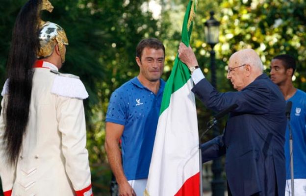  - Italia ya tiene su bandera olímpica