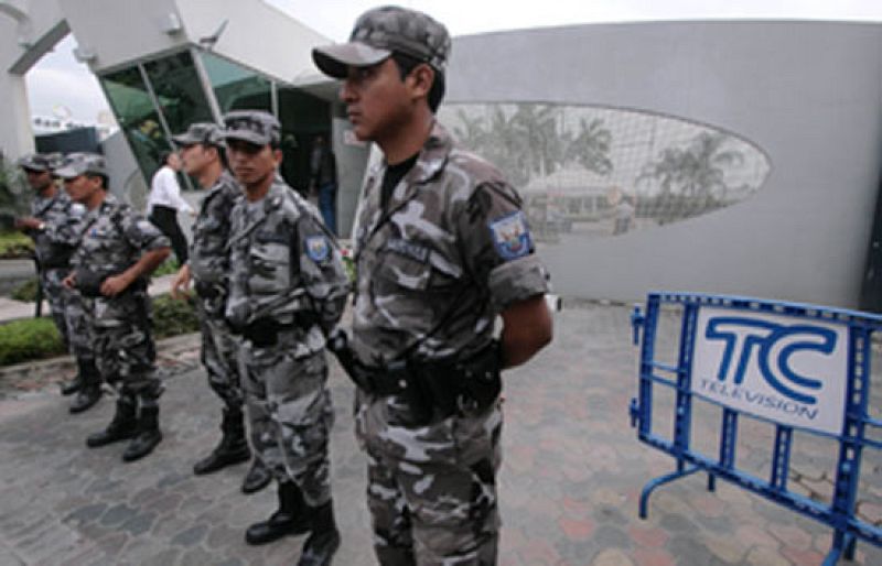 2 canales de televisión intervenidos en Ecuador