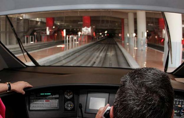  - Inauguran el nuevo tunel de la risa