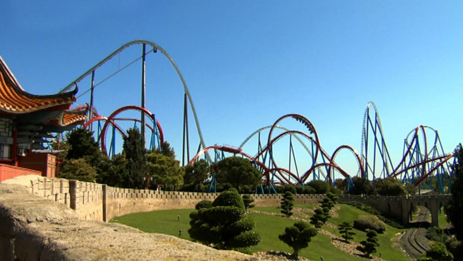 España a ras de cielo - La magia de Port Aventura