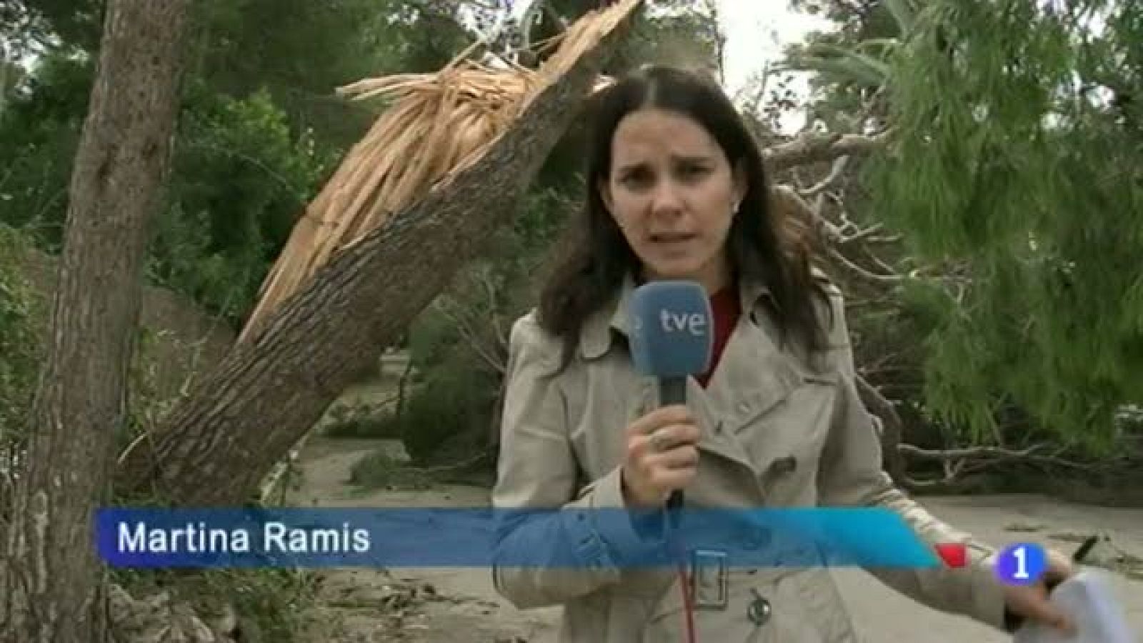 Informatiu Balear 2 - 30/10/13 | Ver