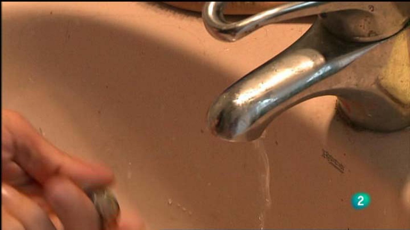 Para Todos La 2 -  La huella ecológica : El consumo de agua