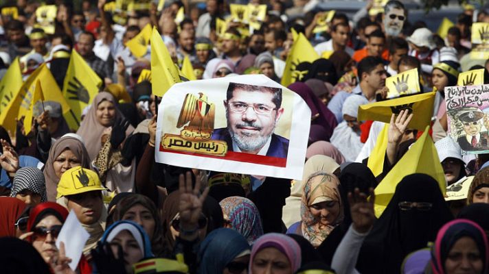 Informativo 24h - Partidarios de Morsi protestan en Egipto en la víspera del inicio de su juicio