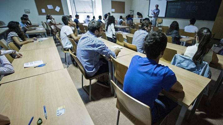 Telediario 1 - Pago complemento becas Erasmus