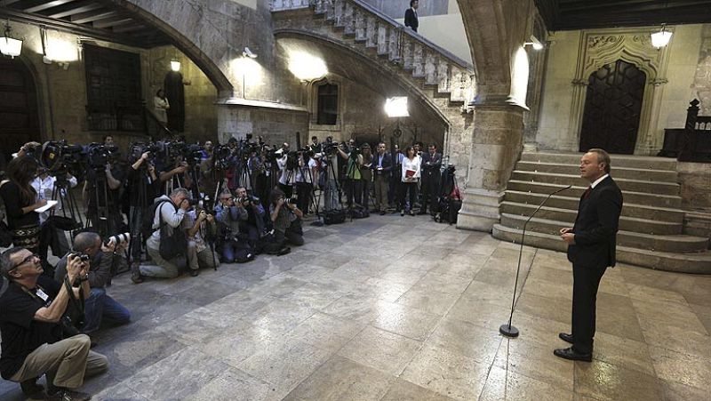 Fabra: "El cierre de RTVV es innegociable y se hará cuanto antes"