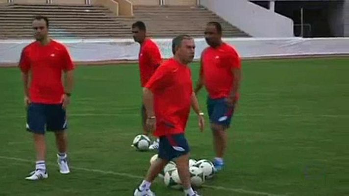 Telediario 1 - Javier Clemente ya ordena en los entrenamientos de la selección de Libia