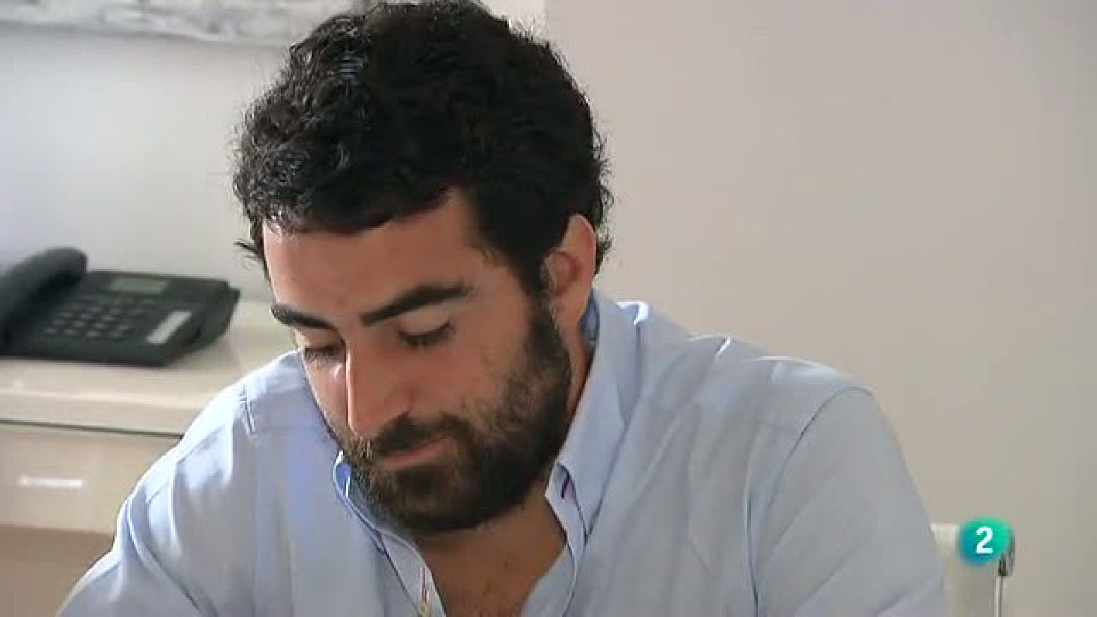 AQHT - Ayudas para trabajar en el extranjero - Aquí hay trabajo | Ver