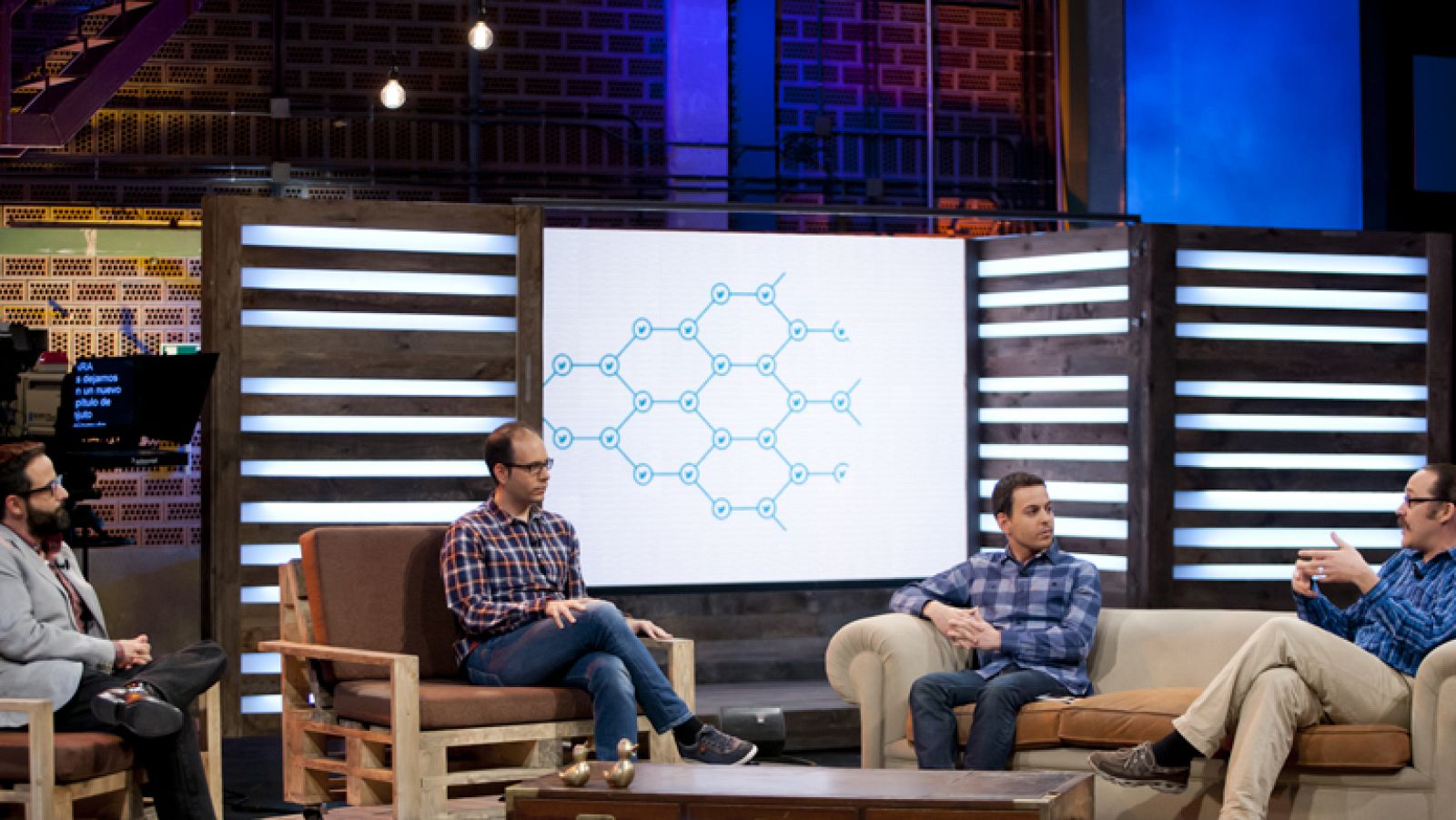 El debate: "La vida en un tuit", ¿nos ha cambiado Twitter la vida? - Ver ahora