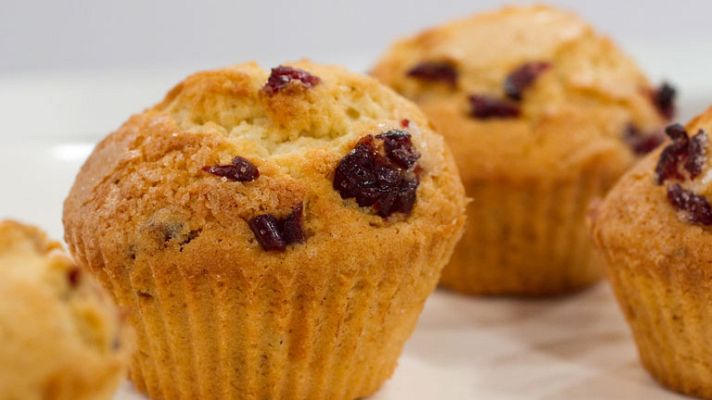 RTVE Cocina - Magdalenas de vainilla y arándanos