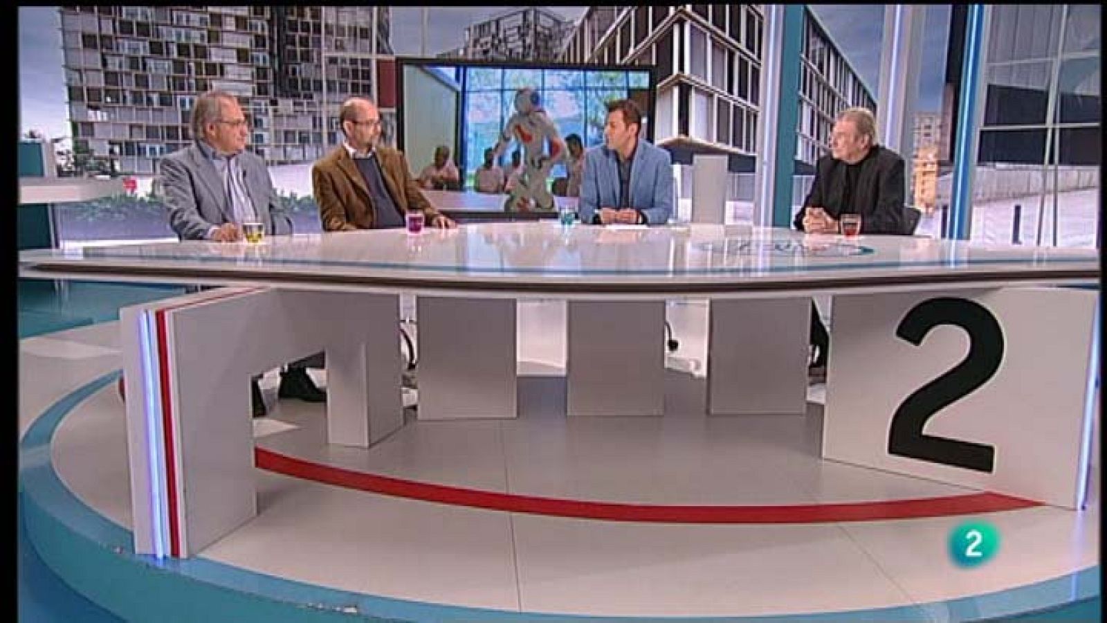 Para Todos La 2 - Debate: Robots asistenciales