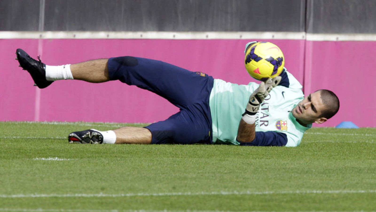 Valdés: "Para mi, Messi es Dios" | Ver