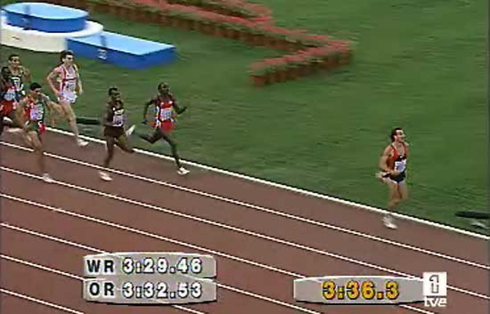 Fermín Cacho hizo historia en 1992 al conseguir en Barcelona el primer oro olímpico para el atletismo español