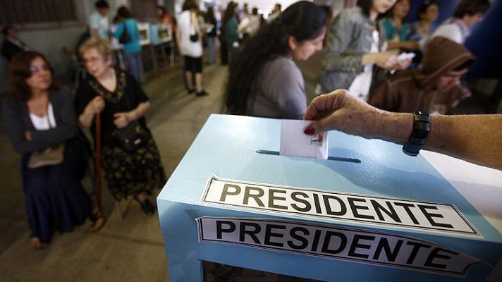 Telediario 1 - Entrevista a Isabel Allende