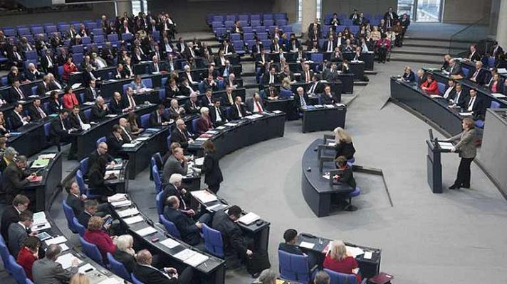 Informativo 24h - El Parlamento alemán debate el escándalo del espionaje de EE.UU.