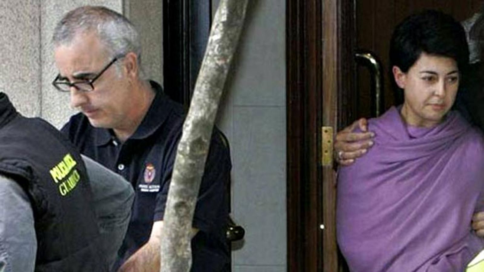 La investigación apunta a que la madre asfixió presuntamente a Asunta cuando estaba sedada - Informativo 24h | Ver