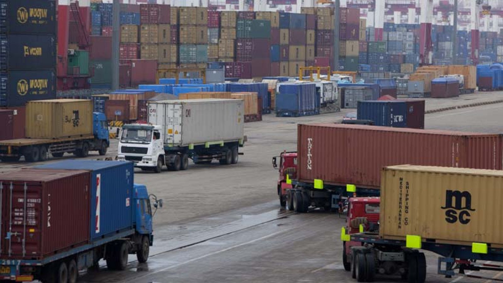 El déficit comercial se sitúa hasta septiembre en 11.000 millones de euros, un 58,6% menos