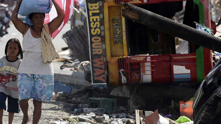 Comando Actualidad - Filipinas: zona cero